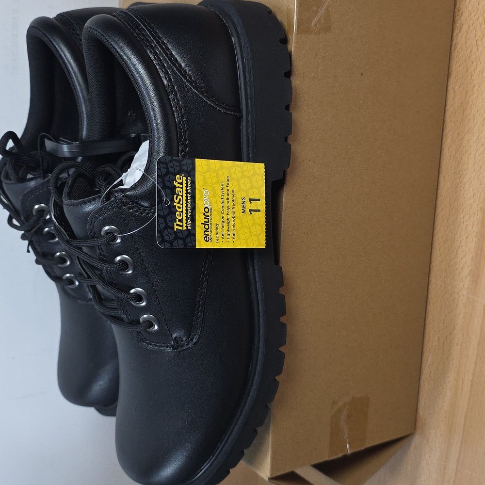 Black Men's Shoes Slip Resistant Shoe Size 11 Men New